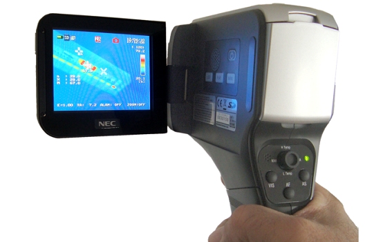 nec g120 med hand 567×350